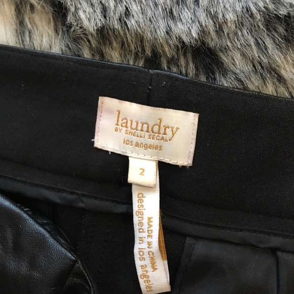 Black straight pant - Picture 2 of 4